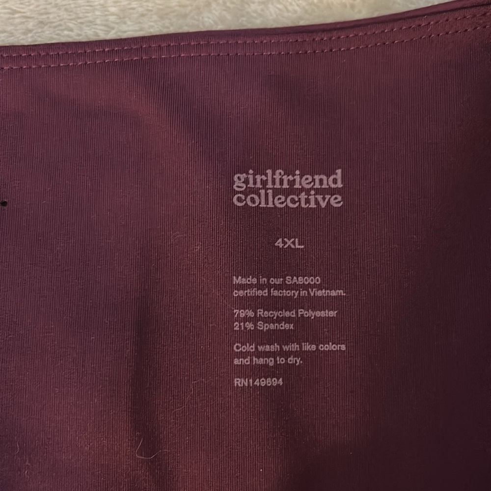 Girlfriend collective bike shorts in plum - Picture 3 of 4
